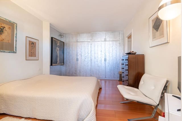 3 quarto Apartamento para venda em Son Armadans, Palma de Mallorca com piscina - 660 000 € (Ref: 9666792)
