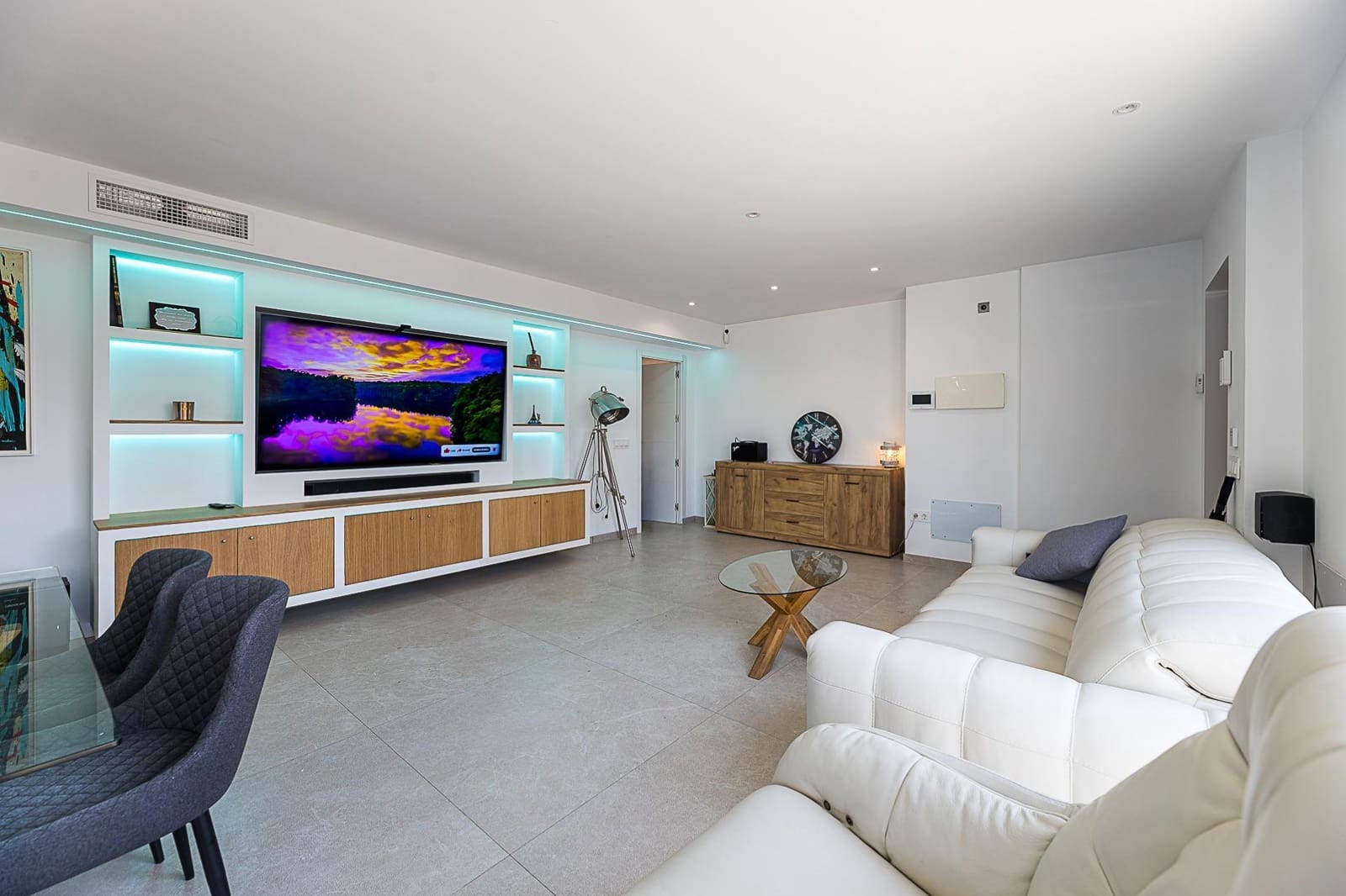 2 soveværelse Strandlejlighed til salg i Palma de Mallorca med swimmingpool - € 849.000 (Ref: 9691140)