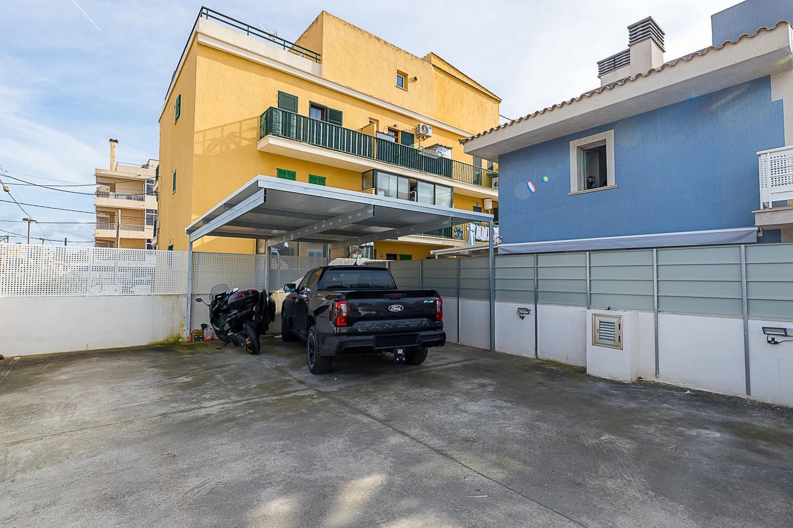 2 soveværelse Strandlejlighed til salg i Palma de Mallorca med swimmingpool - € 849.000 (Ref: 9691140)