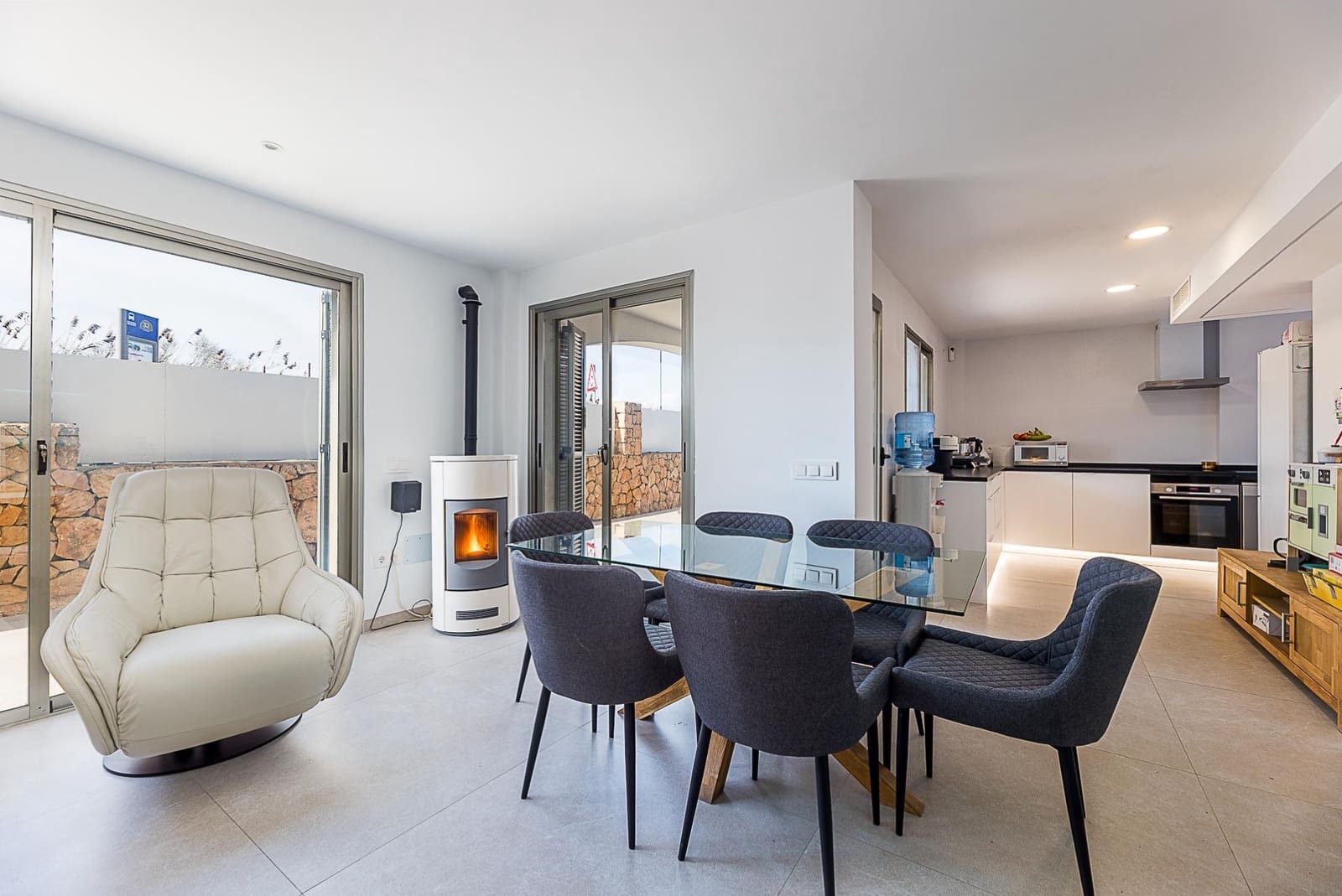 2 Zimmer Strandapartment zu verkaufen in Palma de Mallorca mit Pool - 625.000 € (Ref: 9691140)