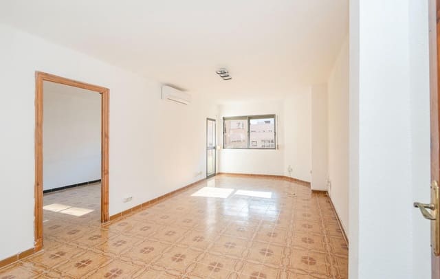 3 soveværelse Lejlighed til salg i Palma de Mallorca - € 335.000 (Ref: 9712193)