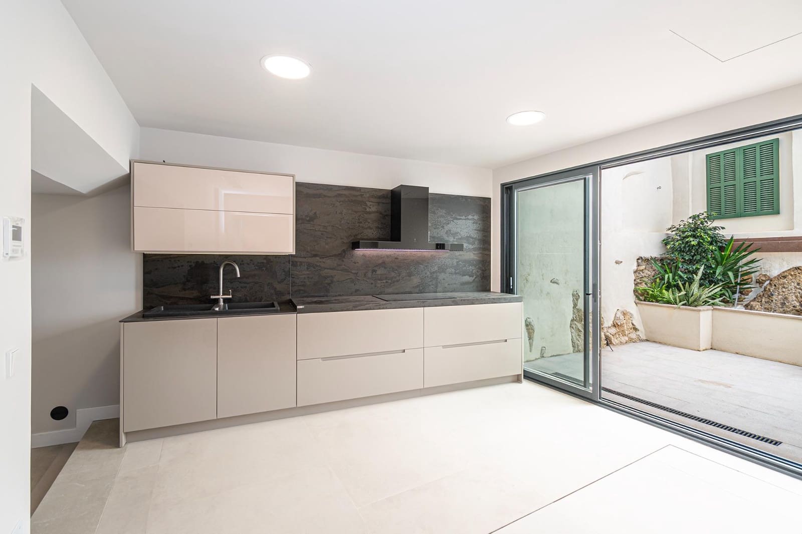 2 bedroom Apartment for sale in Selva - € 695,000 (Ref: 9741904)