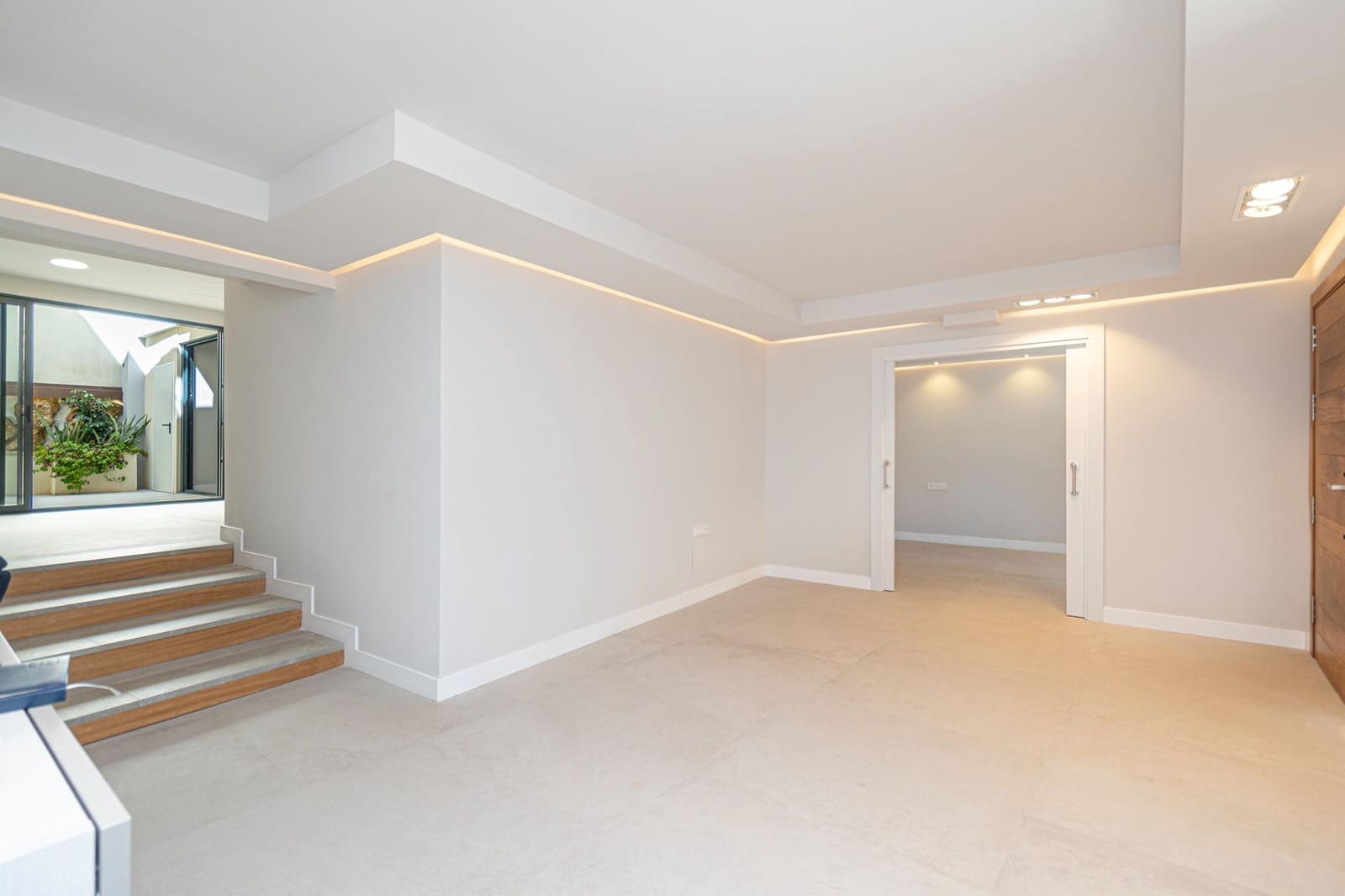 2 slaapkamer Appartement te koop in Selva - € 695.000 (Ref: 9741904)