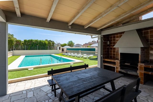 3 soverom Villa til salgs i Palma de Mallorca med svømmebasseng garasje - € 2 500 000 (Ref: 9745320)