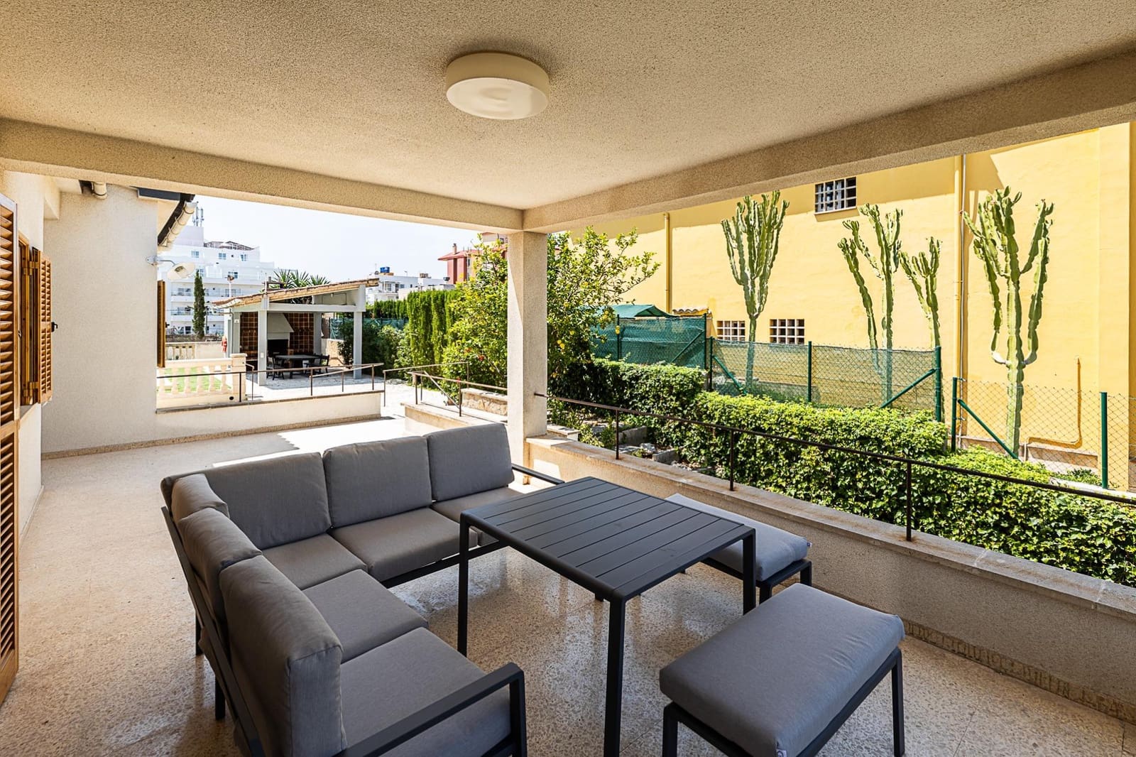 3 quarto Moradia para venda em Palma de Mallorca com piscina garagem - 2 500 000 € (Ref: 9745320)