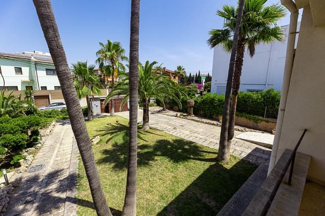 3 soverom Villa til salgs i Palma de Mallorca med svømmebasseng garasje - € 2 500 000 (Ref: 9745320)