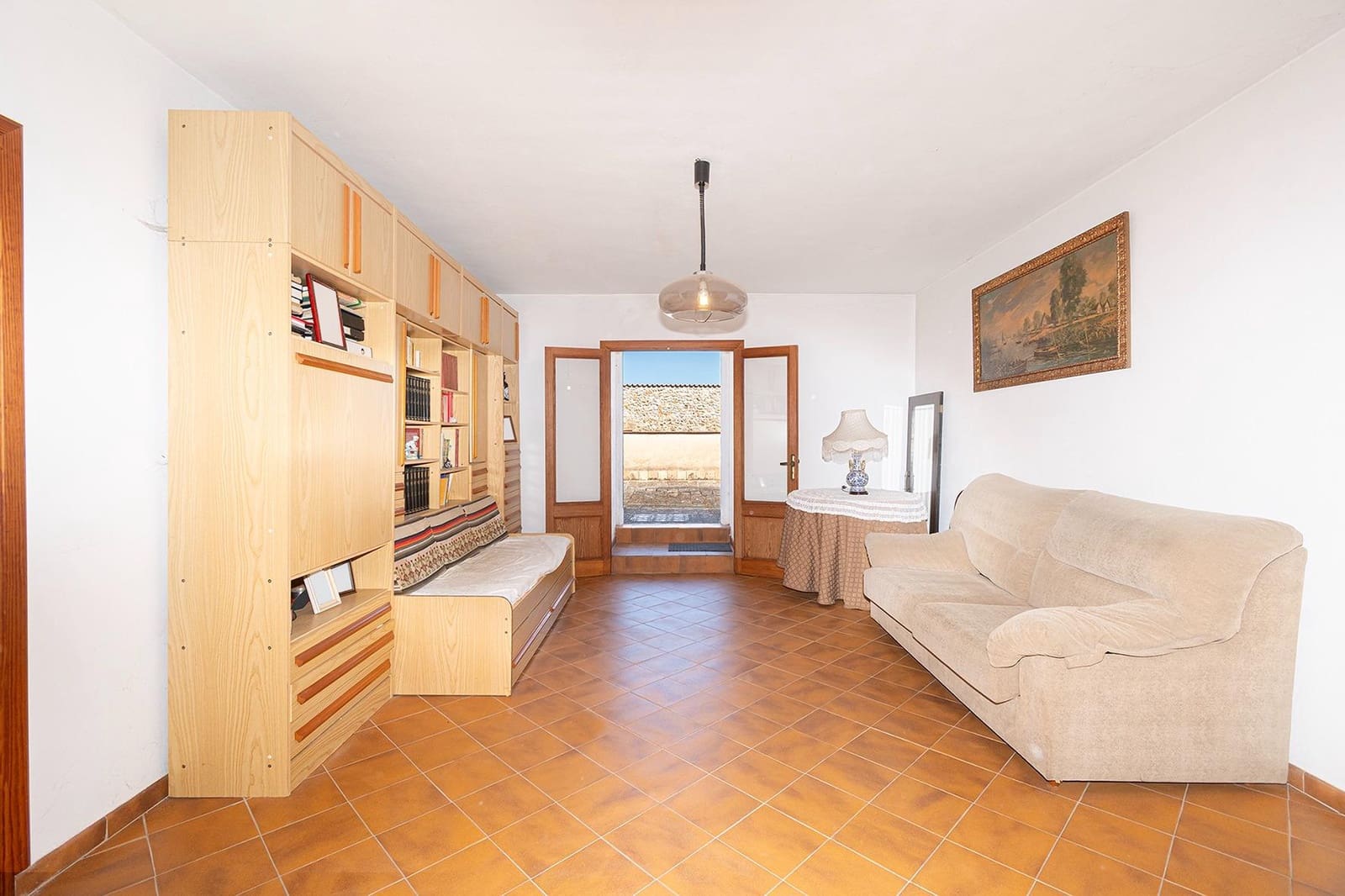 6 bedroom Finca/Country House for sale in Sencelles with garage - € 890,000 (Ref: 9755927)