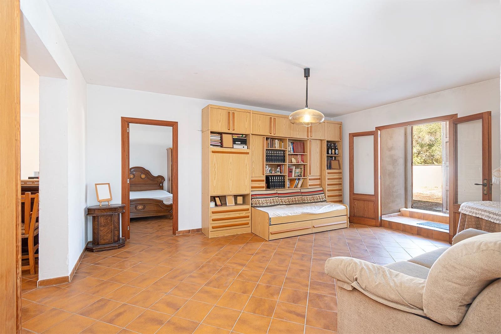 6 bedroom Finca/Country House for sale in Sencelles with garage - € 890,000 (Ref: 9755927)