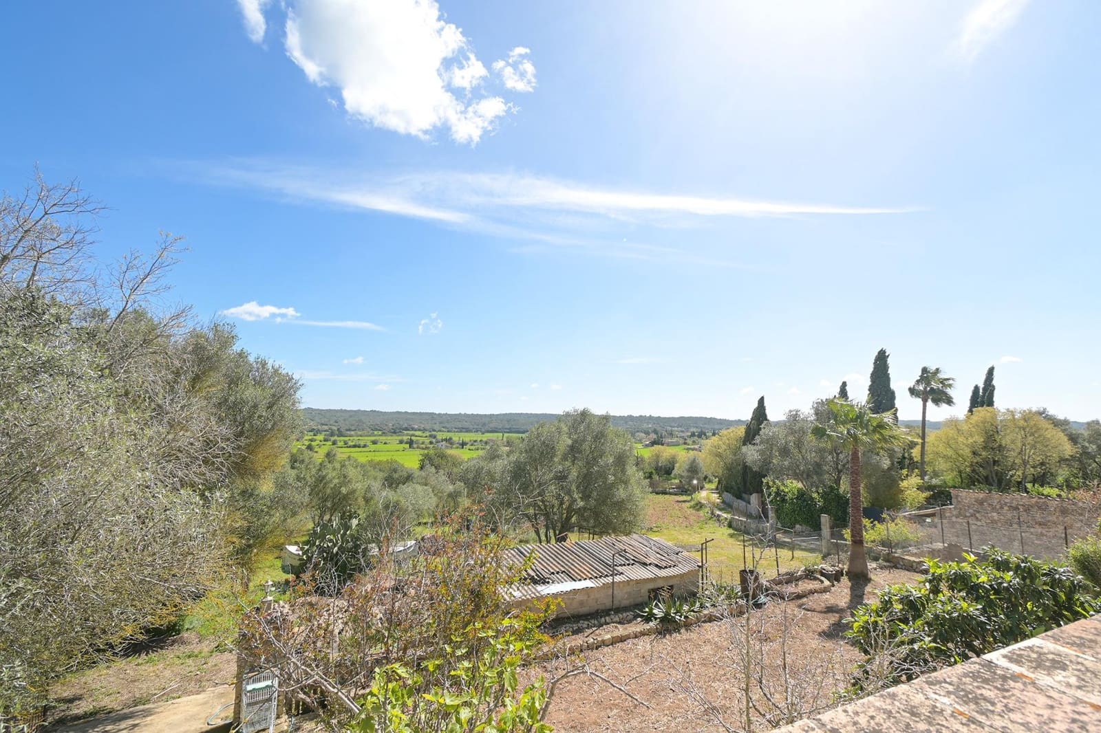 6 bedroom Finca/Country House for sale in Sencelles with garage - € 890,000 (Ref: 9755927)