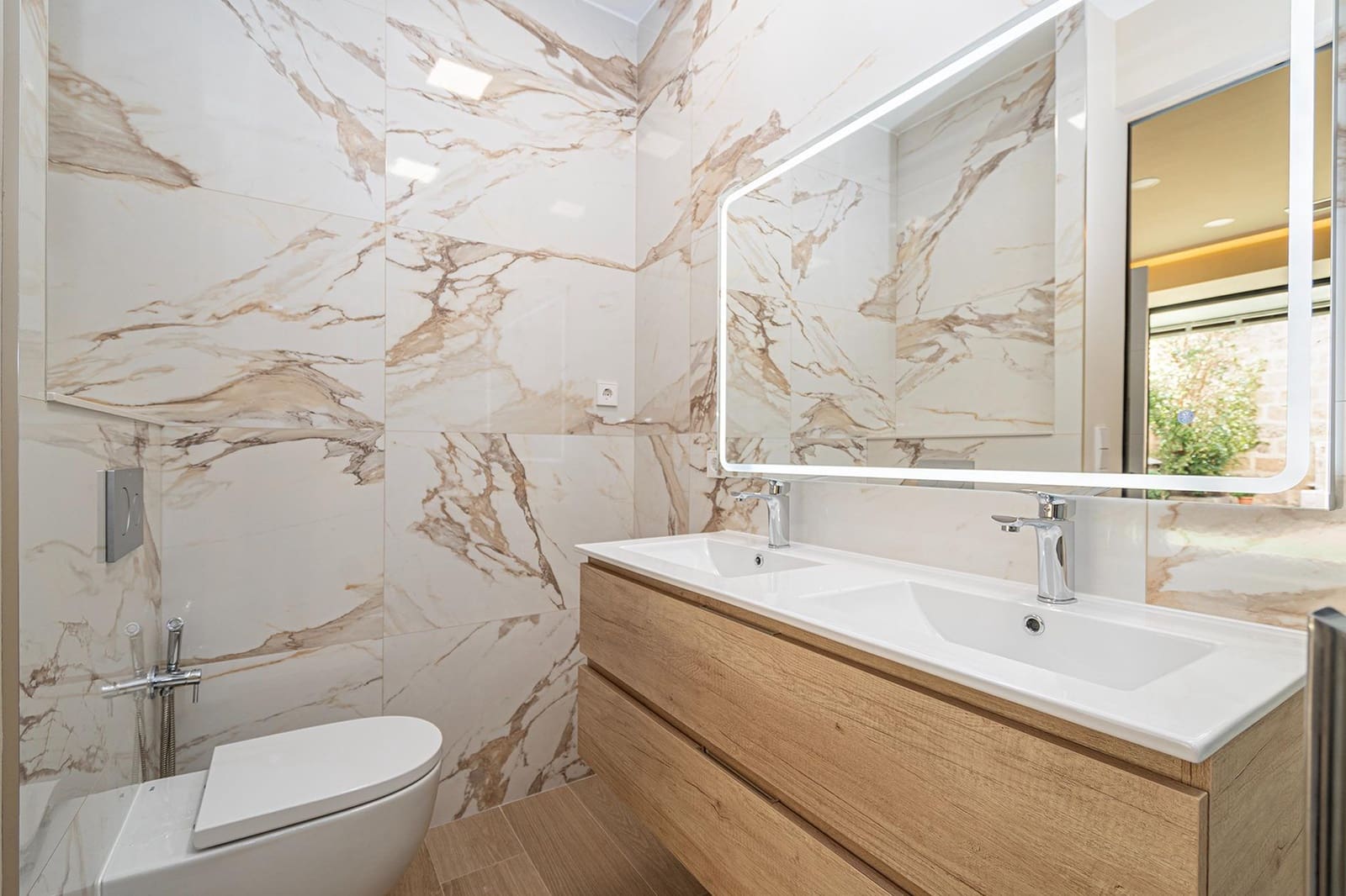 2 bedroom Apartment for sale in Palma de Mallorca - € 695,000 (Ref: 9780769)