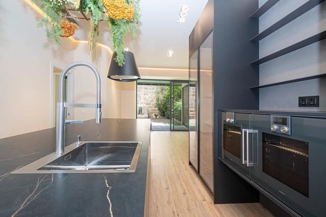 2 slaapkamer Appartement te koop in Palma de Mallorca - € 695.000 (Ref: 9780769)