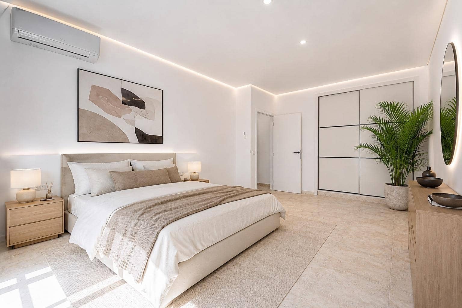 3 bedroom Flat for sale in Palma de Mallorca - € 650,000 (Ref: 9808186)