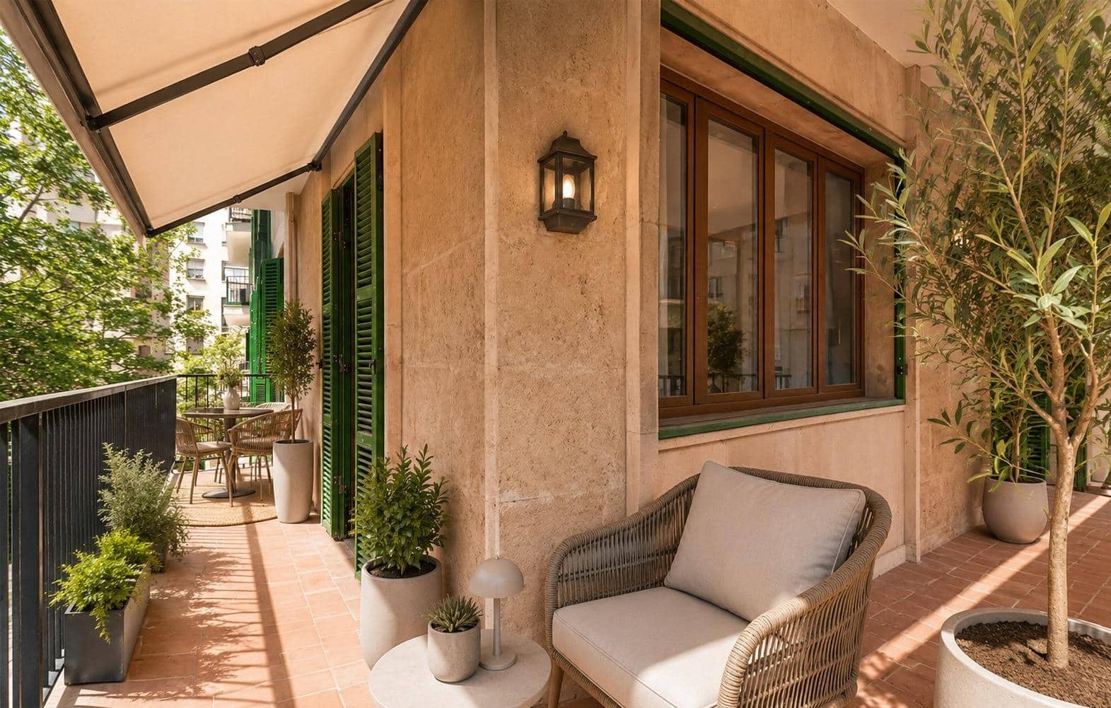3 bedroom Flat for sale in Palma de Mallorca - € 650,000 (Ref: 9808186)