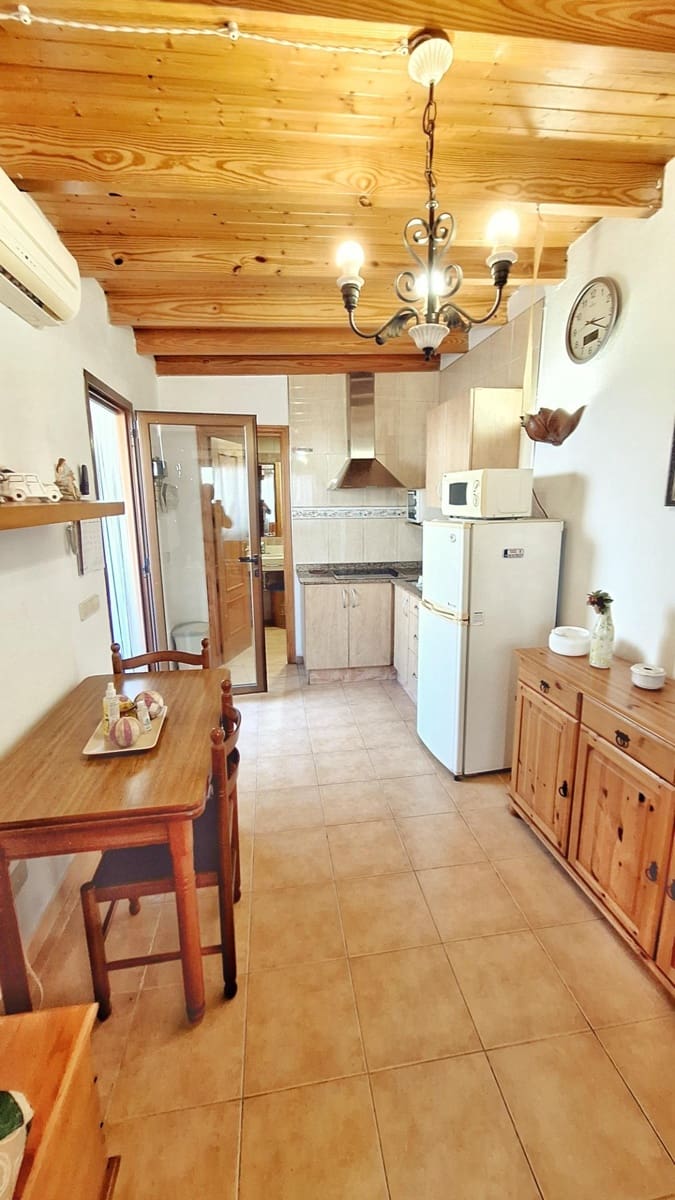 1 bedroom Flat for sale in Palma de Mallorca - € 297,000 (Ref: 9813864)
