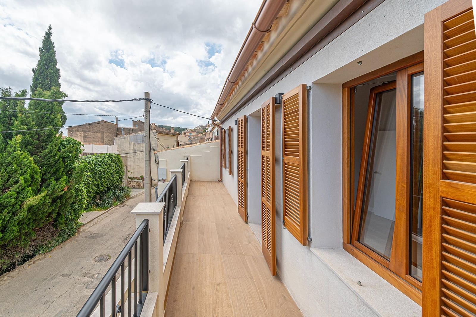 Ático de 2 habitaciones en Selva en alquiler con garaje - 2.500 € (Ref: 9826634)
