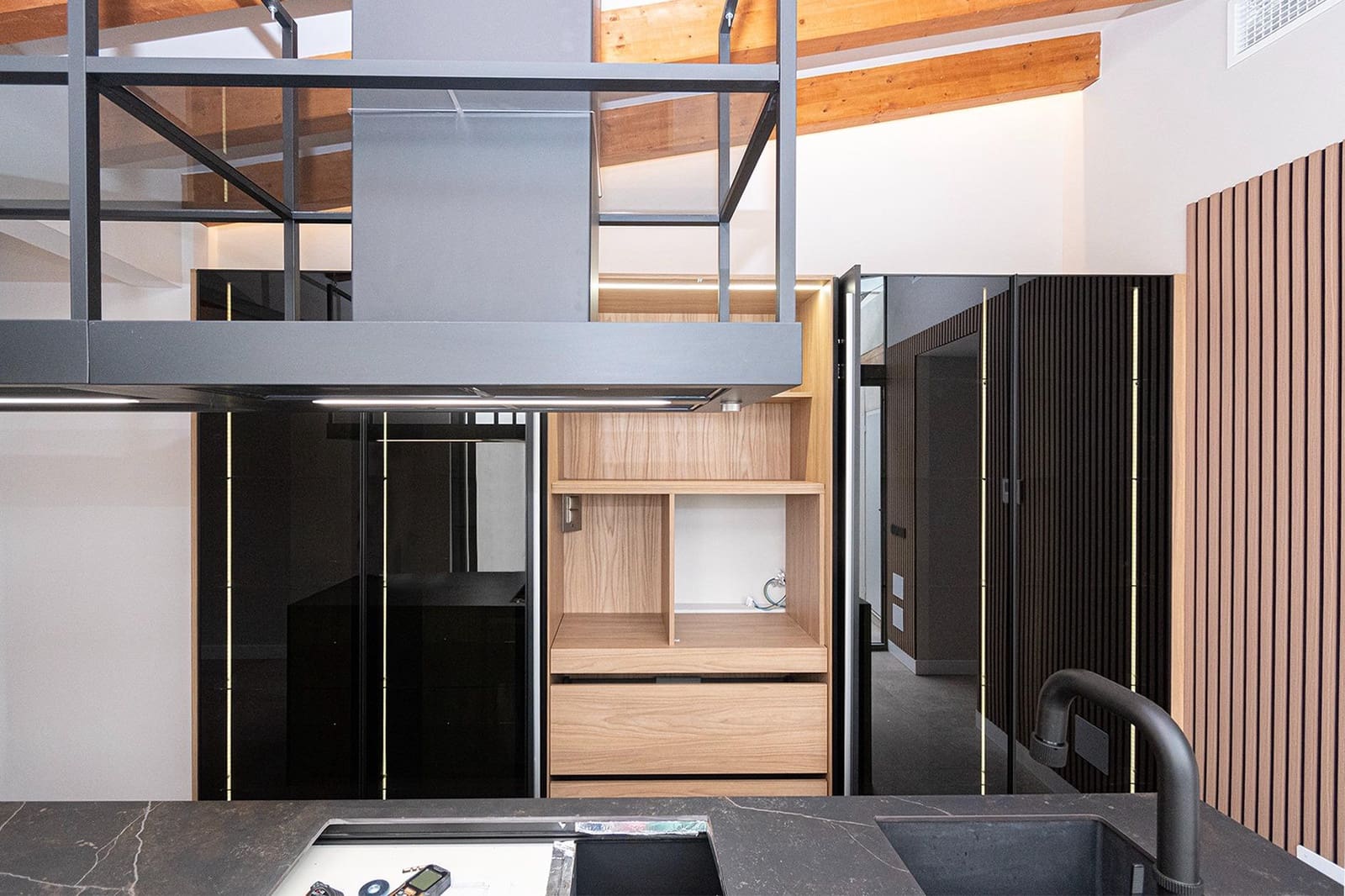 Ático de 2 habitaciones en Selva en alquiler con garaje - 2.500 € (Ref: 9826634)