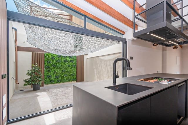 2 camera da letto Attico da affittare in Selva con garage - 2.500 € (Rif: 9826634)