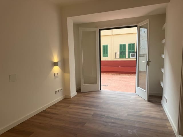 4 Zimmer Wohnung zu vermieten in Palma de Mallorca - 2.400 € (Ref: 9826636)