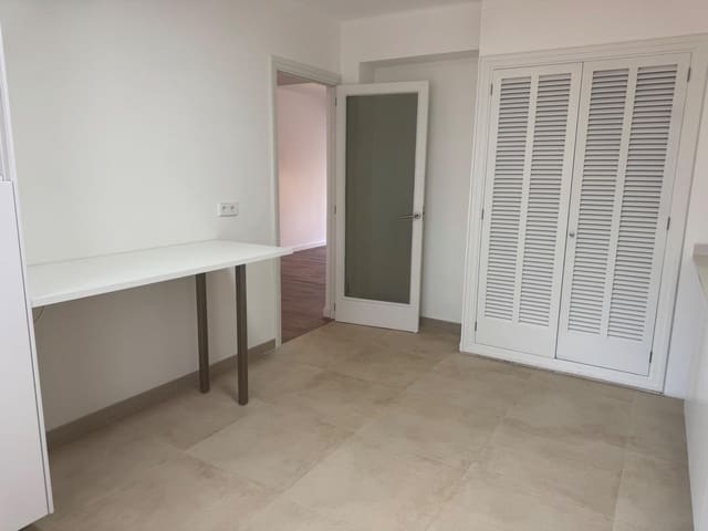 4 Zimmer Wohnung zu vermieten in Palma de Mallorca - 2.400 € (Ref: 9826636)
