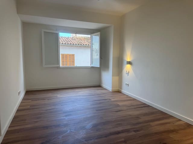 4 Zimmer Wohnung zu vermieten in Palma de Mallorca - 2.400 € (Ref: 9826636)
