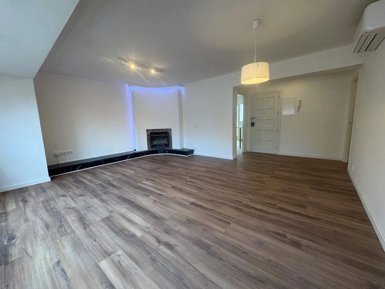 4 Zimmer Wohnung zu vermieten in Palma de Mallorca - 2.400 € (Ref: 9826636)
