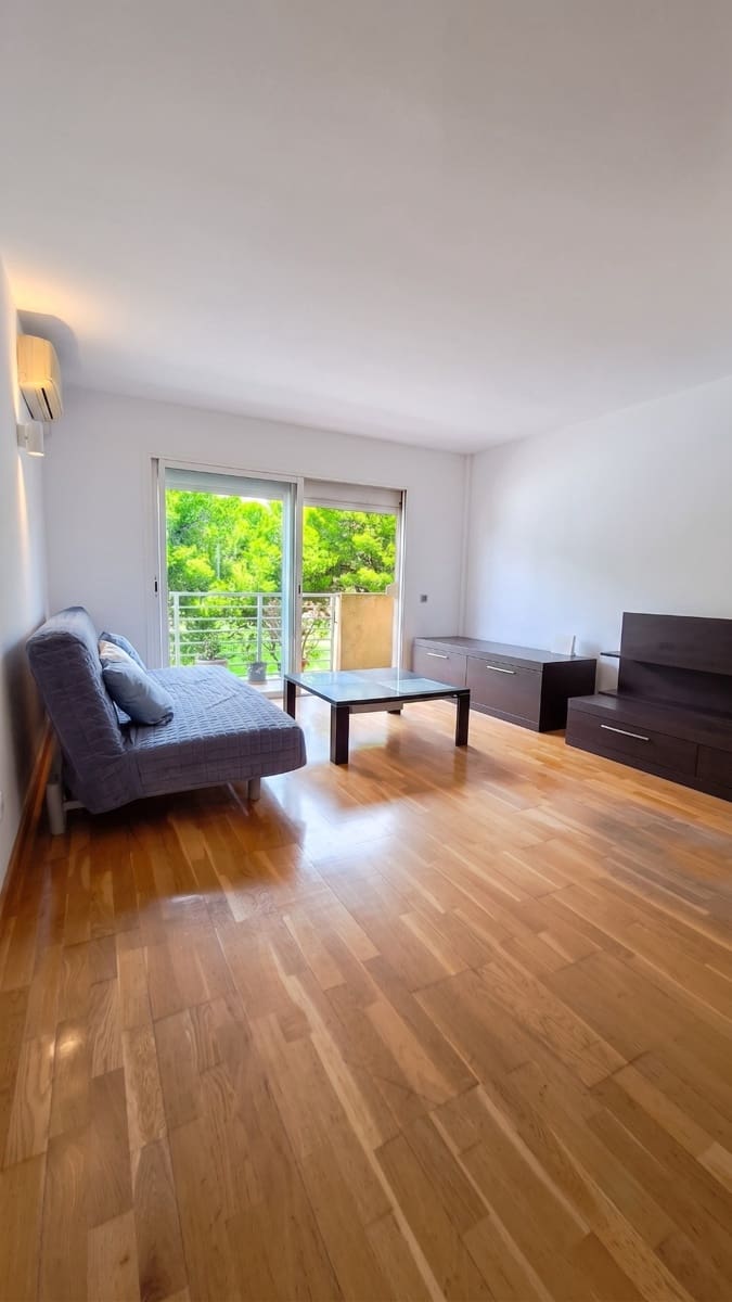 Appartement de 2 chambres à louer à Palma de Mallorca avec garage - 1 300 € (Ref: 9916055)