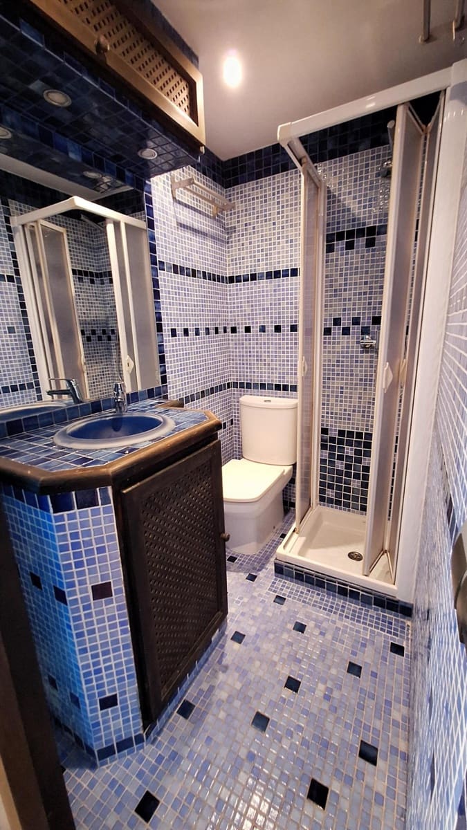 Appartement de 2 chambres à louer à Palma de Mallorca avec garage - 1 300 € (Ref: 9916055)