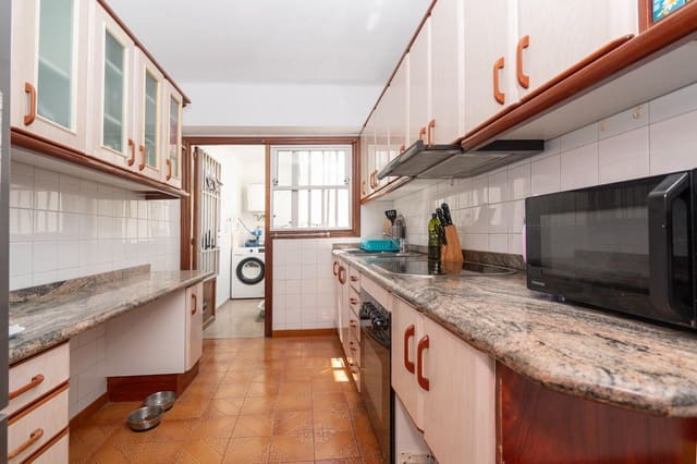 3 makuuhuone Asunto myytävänä paikassa Palma de Mallorca - 260 000 € (Ref: 9934389)