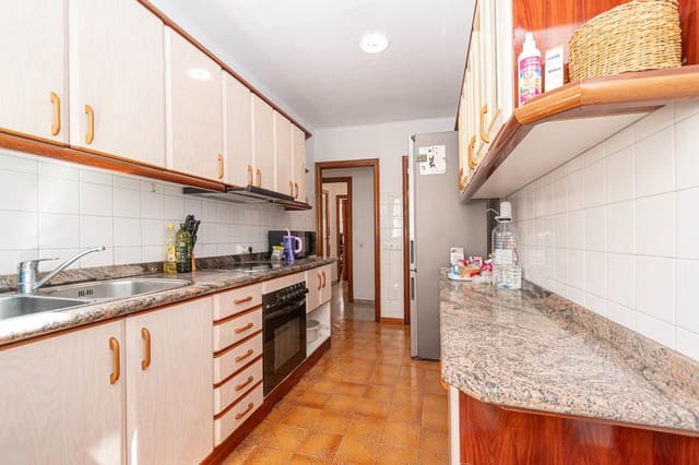 3 makuuhuone Asunto myytävänä paikassa Palma de Mallorca - 260 000 € (Ref: 9934389)