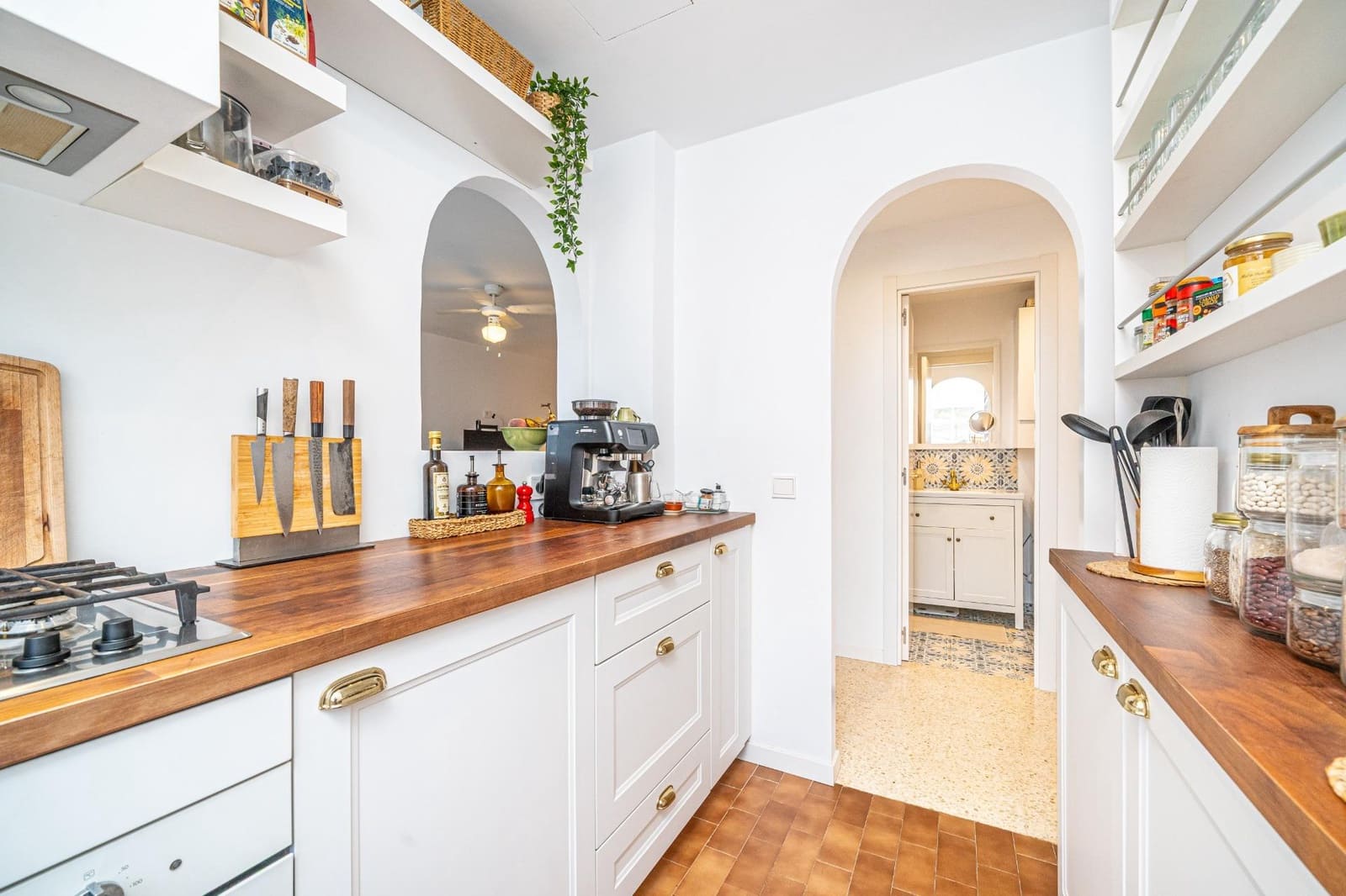 2 makuuhuone Asunto vuokrattavana paikassa Palma de Mallorca mukana uima-altaan - 1 400 € (Ref: 10011576)