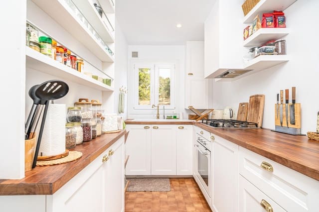 2 makuuhuone Asunto vuokrattavana paikassa El Terreno, Palma de Mallorca mukana uima-altaan - 1 400 € (Ref: 10011576)