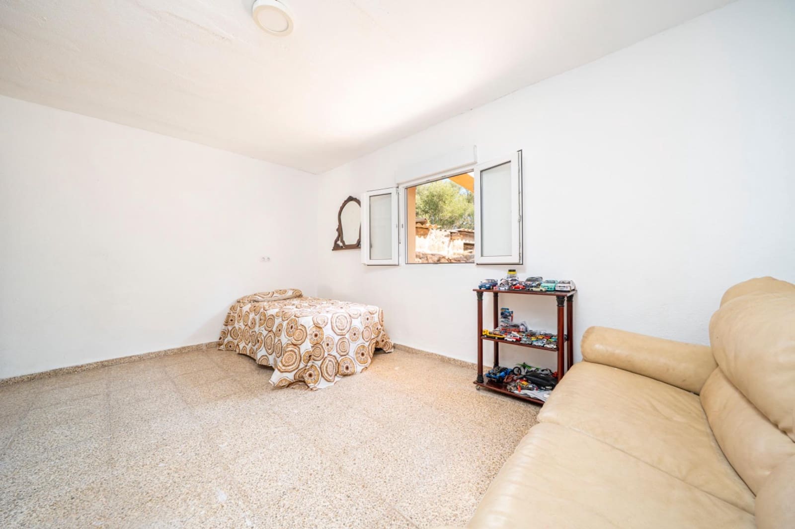 6 sypialnia Finka/Dom wiejski na sprzedaż w Llucmajor - 580 000 € (Ref: 10022586)