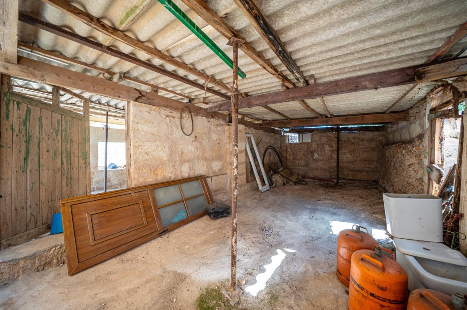 6 sypialnia Finka/Dom wiejski na sprzedaż w Llucmajor - 580 000 € (Ref: 10022586)