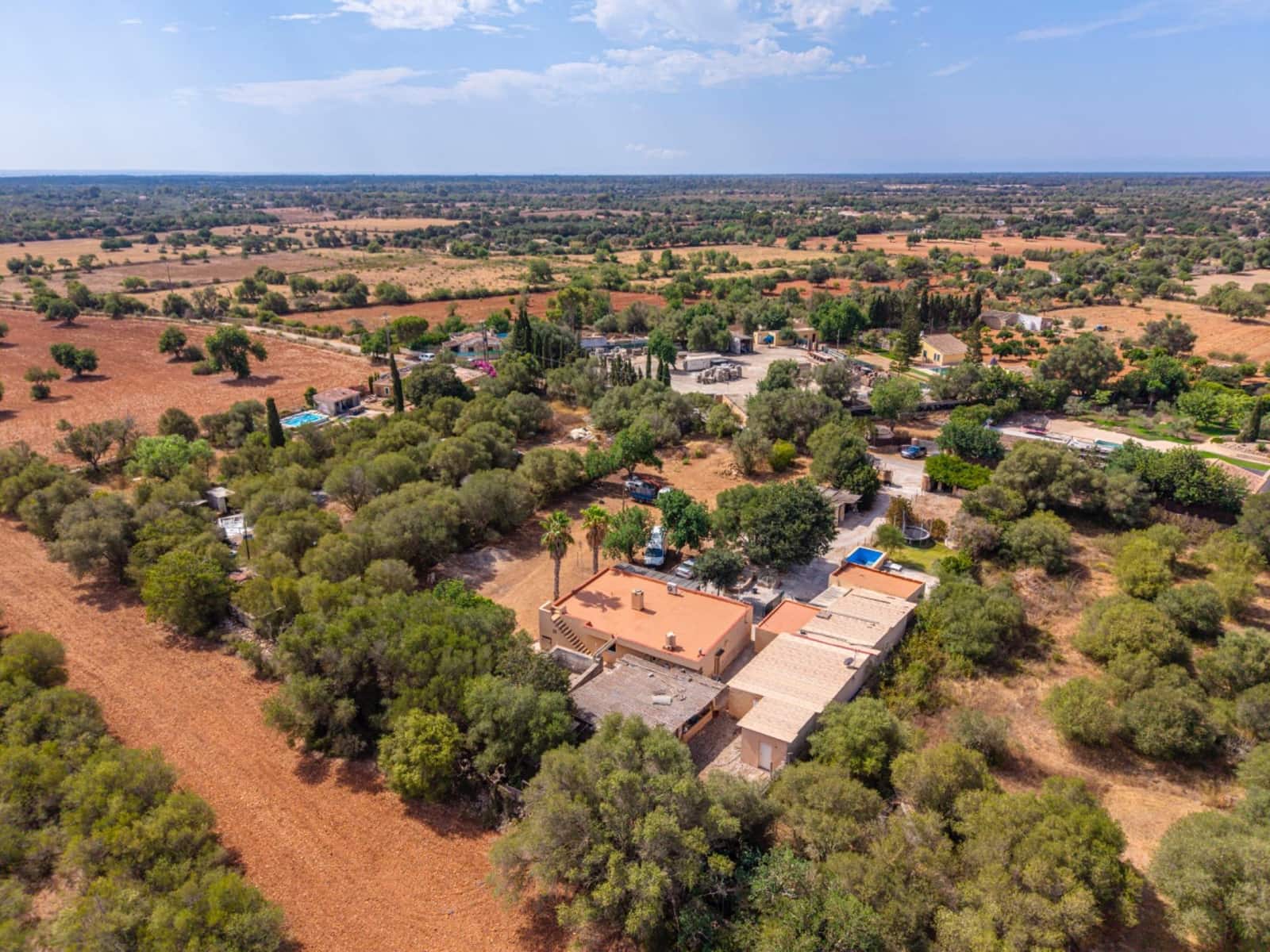 6 sypialnia Finka/Dom wiejski na sprzedaż w Llucmajor - 580 000 € (Ref: 10022586)
