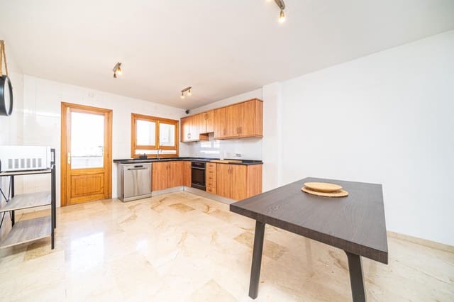 Piso de 3 habitaciones en Inca en venta - 395.000 € (Ref: 10025857)