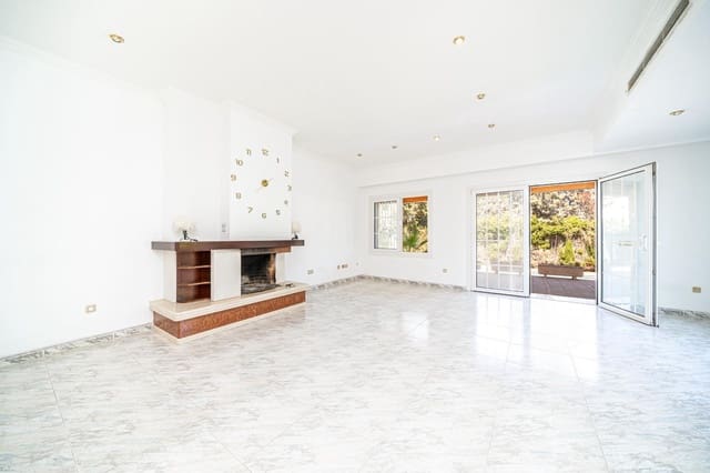 6 soverom Villa til salgs i Son Veri Nou, Llucmajor med svømmebasseng garasje - € 1 450 000 (Ref: 10025859)