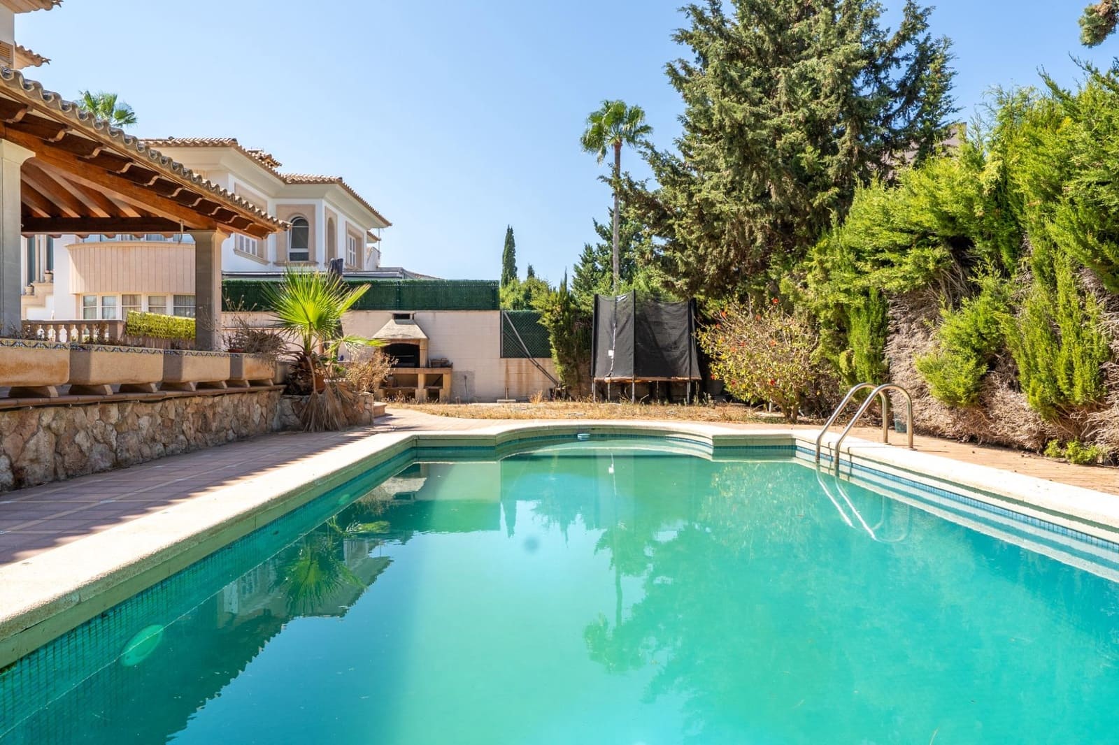 6 soverom Villa til salgs i Son Veri Nou med svømmebasseng garasje - € 1 450 000 (Ref: 10025859)