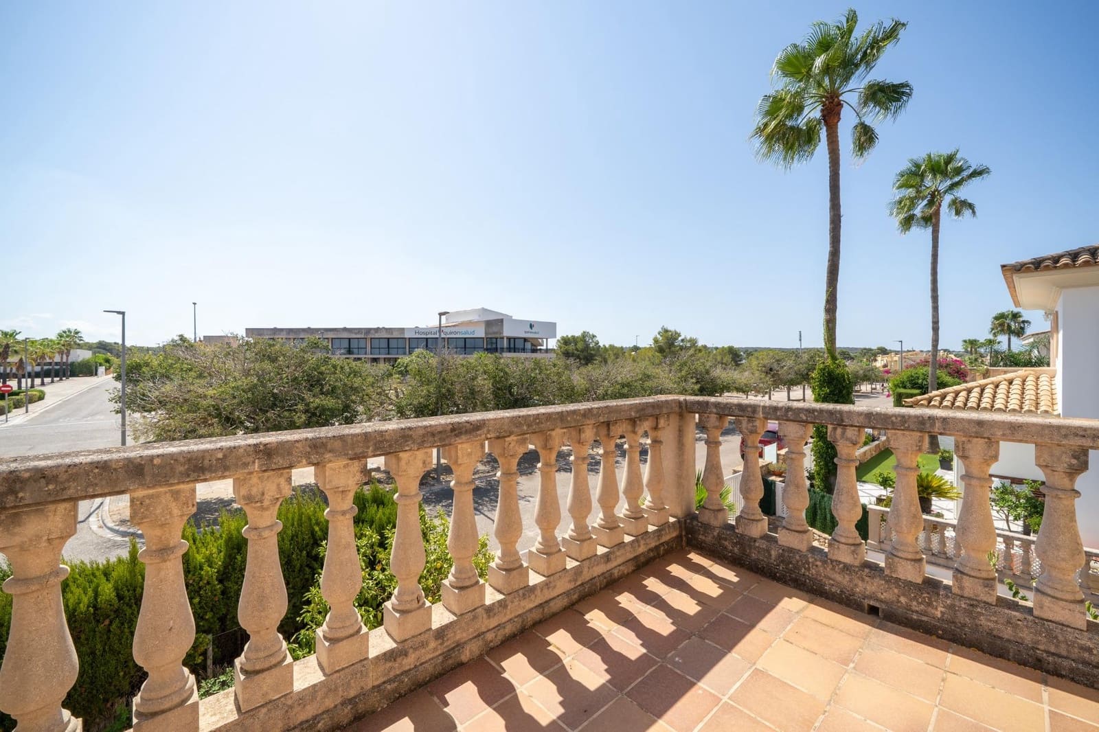 6 soverom Villa til salgs i Son Veri Nou med svømmebasseng garasje - € 1 450 000 (Ref: 10025859)