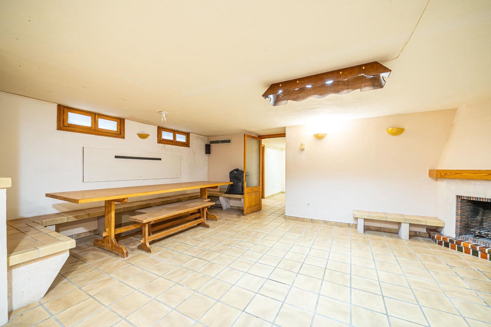 6 soverom Villa til salgs i Son Veri Nou med svømmebasseng garasje - € 1 450 000 (Ref: 10025859)