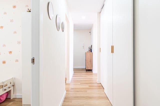 Piso de 3 habitaciones en Pere Garau, Palma de Mallorca en venta - 399.900 € (Ref: 10025860)