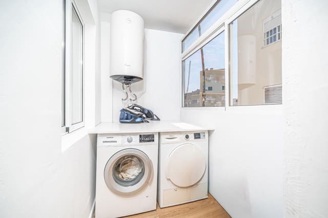 Piso de 3 habitaciones en Pere Garau, Palma de Mallorca en venta - 399.900 € (Ref: 10025860)