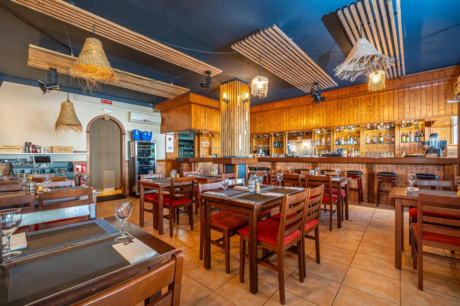 Yritys vuokrattavana paikassa Calvia - 2 346 € (Ref: 10049516)