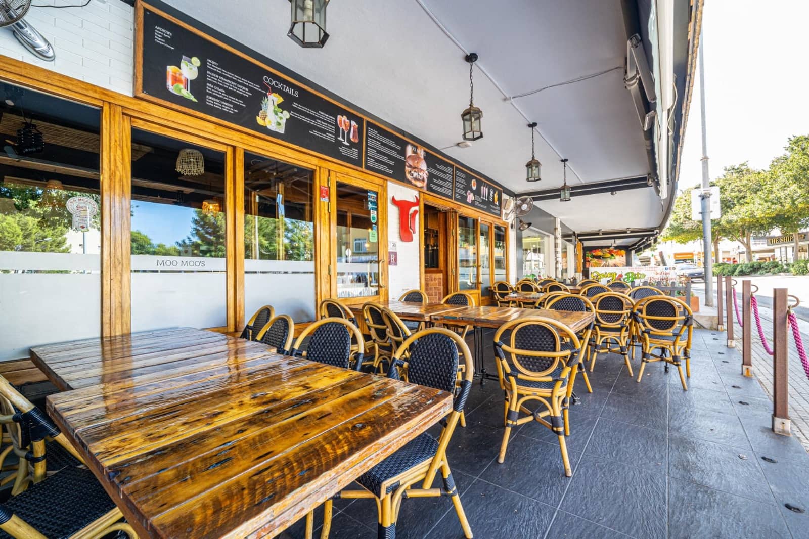 Yritys vuokrattavana paikassa Calvia - 2 346 € (Ref: 10049516)