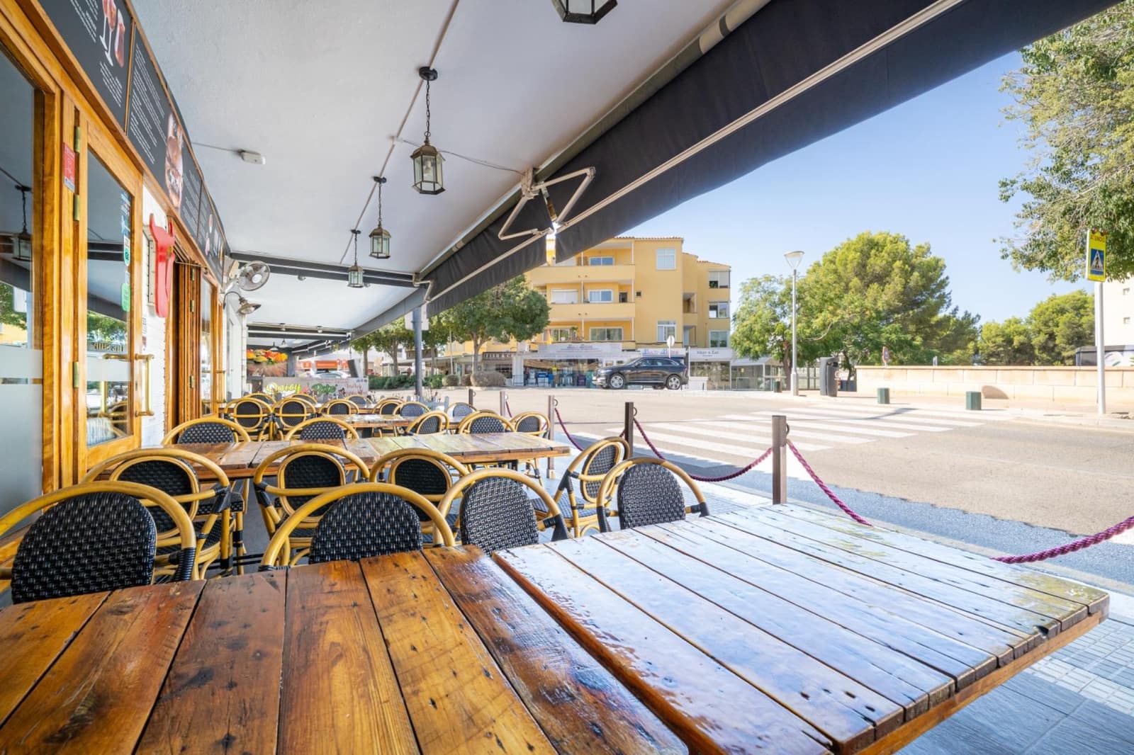 Yritys vuokrattavana paikassa Calvia - 2 346 € (Ref: 10049516)