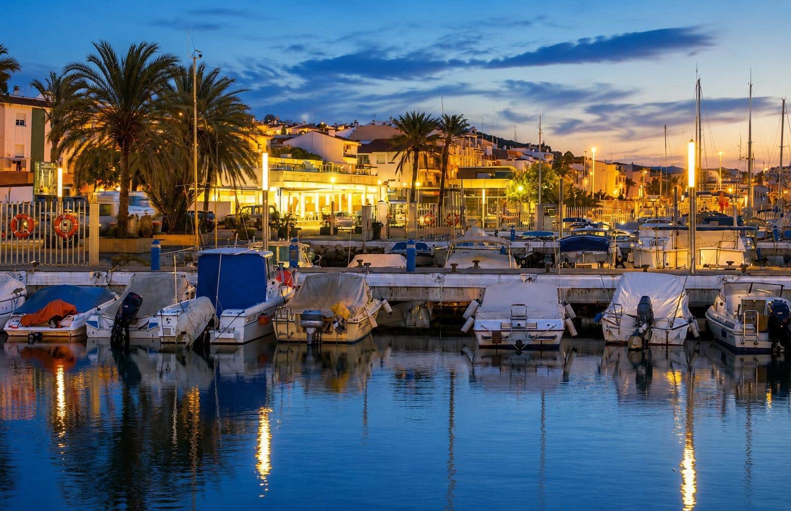 2 soveværelse Penthouse til salg i Caleta de Velez med swimmingpool garage - € 470.000 (Ref: 10059307)