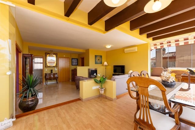 2 soveværelse Penthouse til salg i Caleta de Vélez, Vélez-Málaga med swimmingpool garage - € 470.000 (Ref: 10059307)
