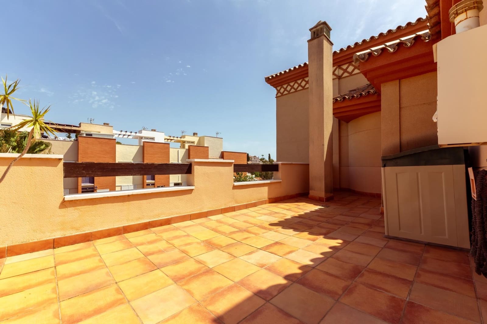 2 soveværelse Penthouse til salg i Caleta de Velez med swimmingpool garage - € 470.000 (Ref: 10059307)