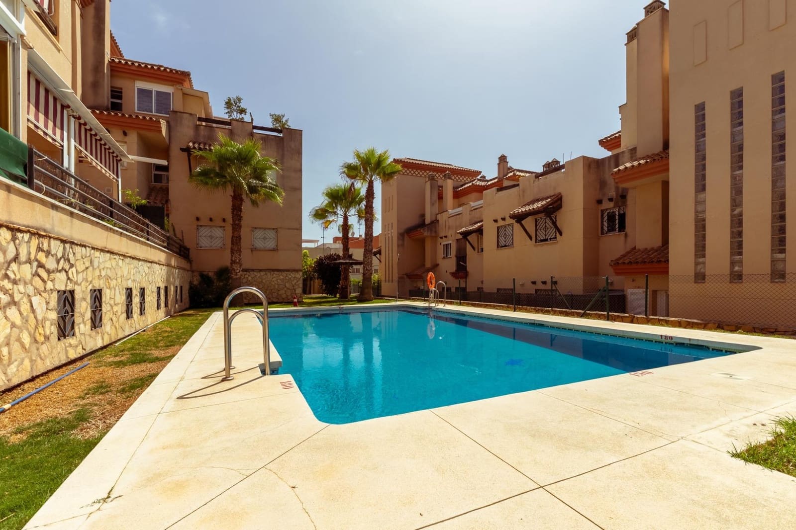 2 soveværelse Penthouse til salg i Caleta de Velez med swimmingpool garage - € 470.000 (Ref: 10059307)
