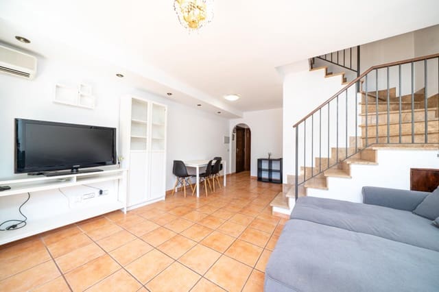 Adosado de 3 habitaciones en Sa Torre (Llucmajor), Llucmajor en alquiler con piscina garaje - 2.200 € (Ref: 10076579)
