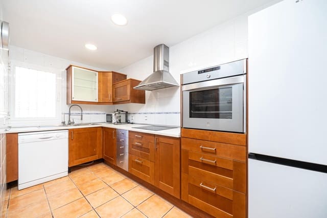 Adosado de 3 habitaciones en Sa Torre (Llucmajor), Llucmajor en alquiler con piscina garaje - 2.200 € (Ref: 10076579)